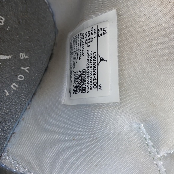 Nike air jordan 1s - Picture 7 of 7